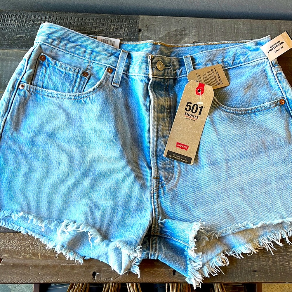 LEVI 501 HIGH RISE SHORTS